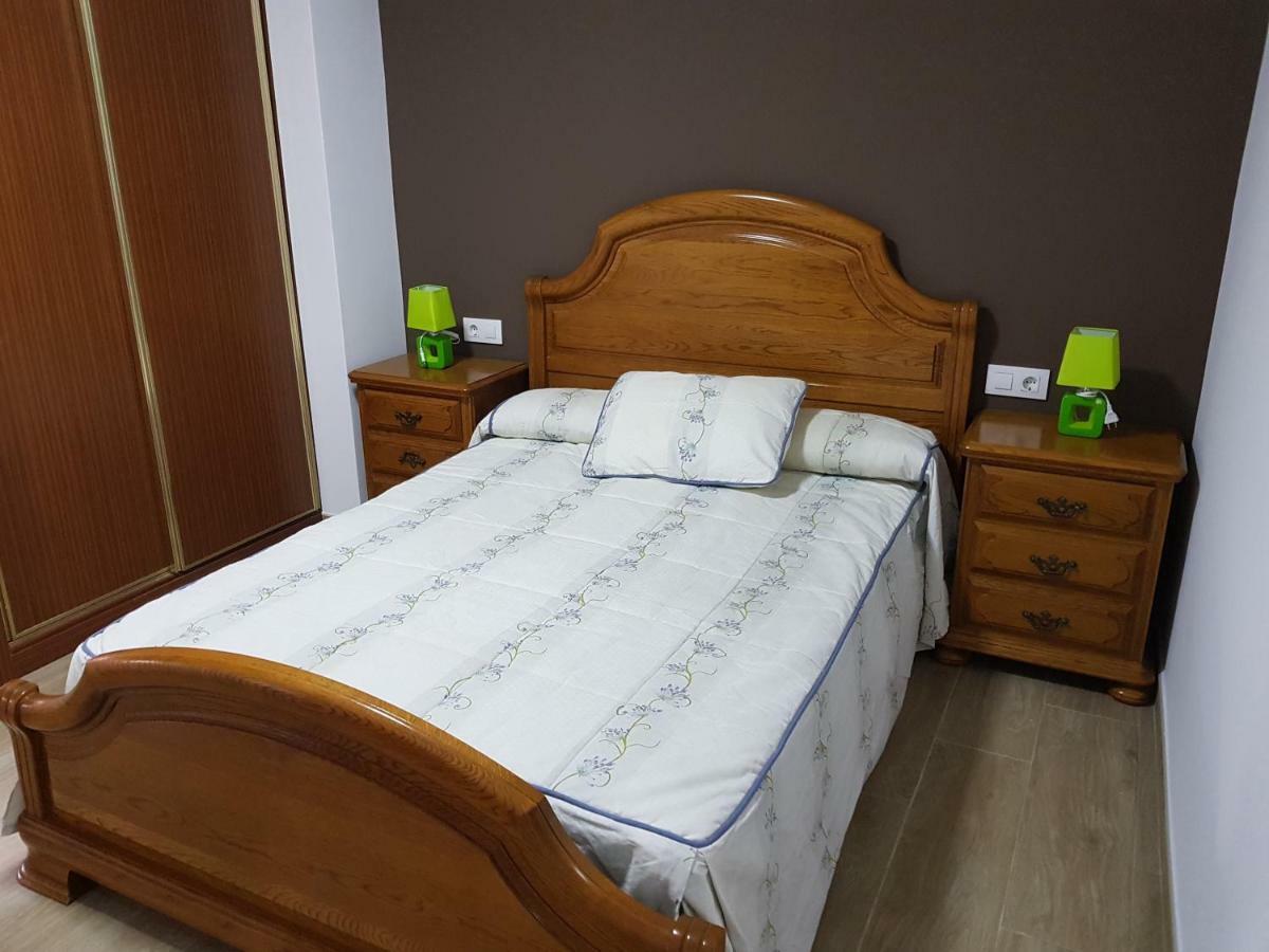 Apartamento Bueu Familiar Apartment ปอนเตเบดรา ภายนอก รูปภาพ